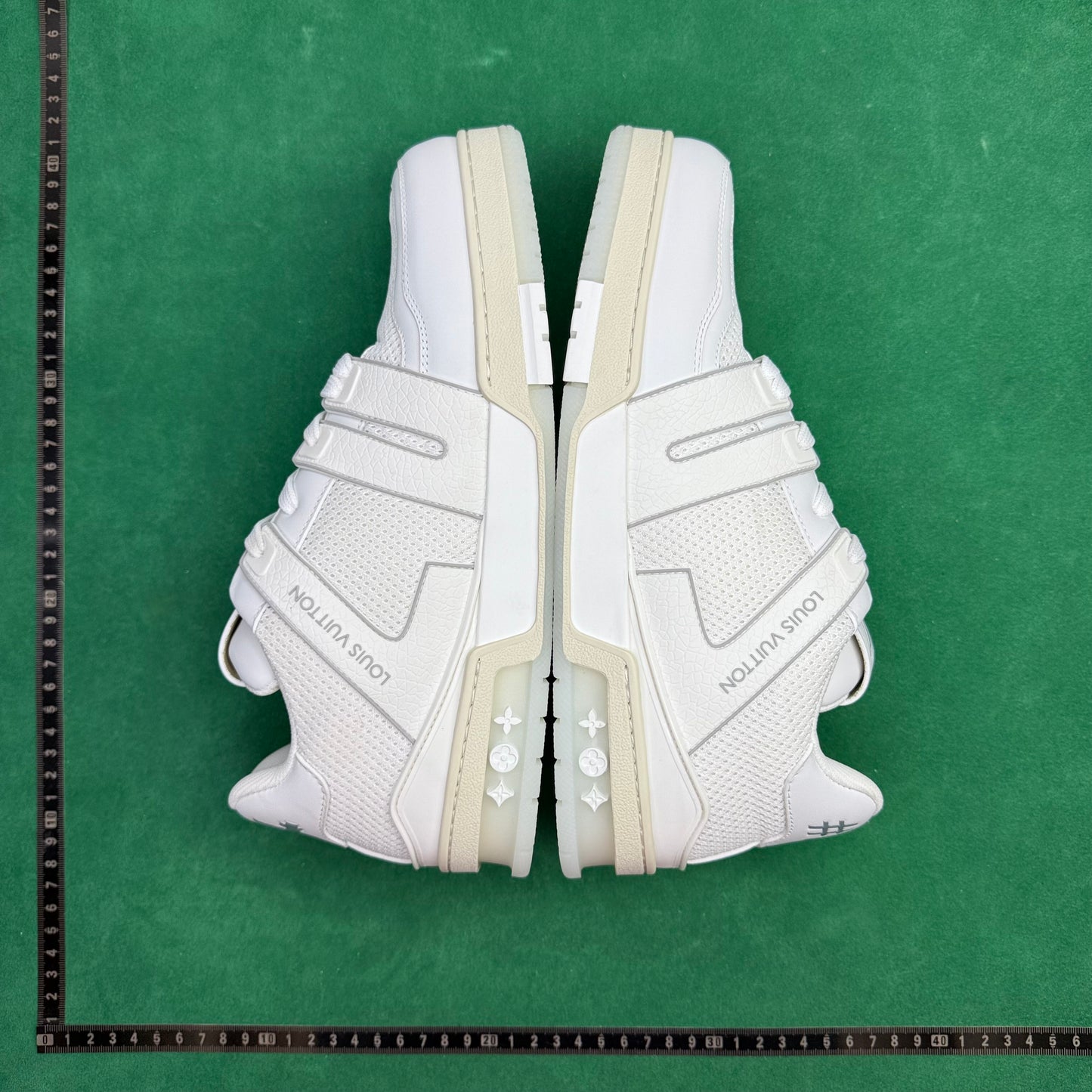 Louis Vuitton - BD Trainer