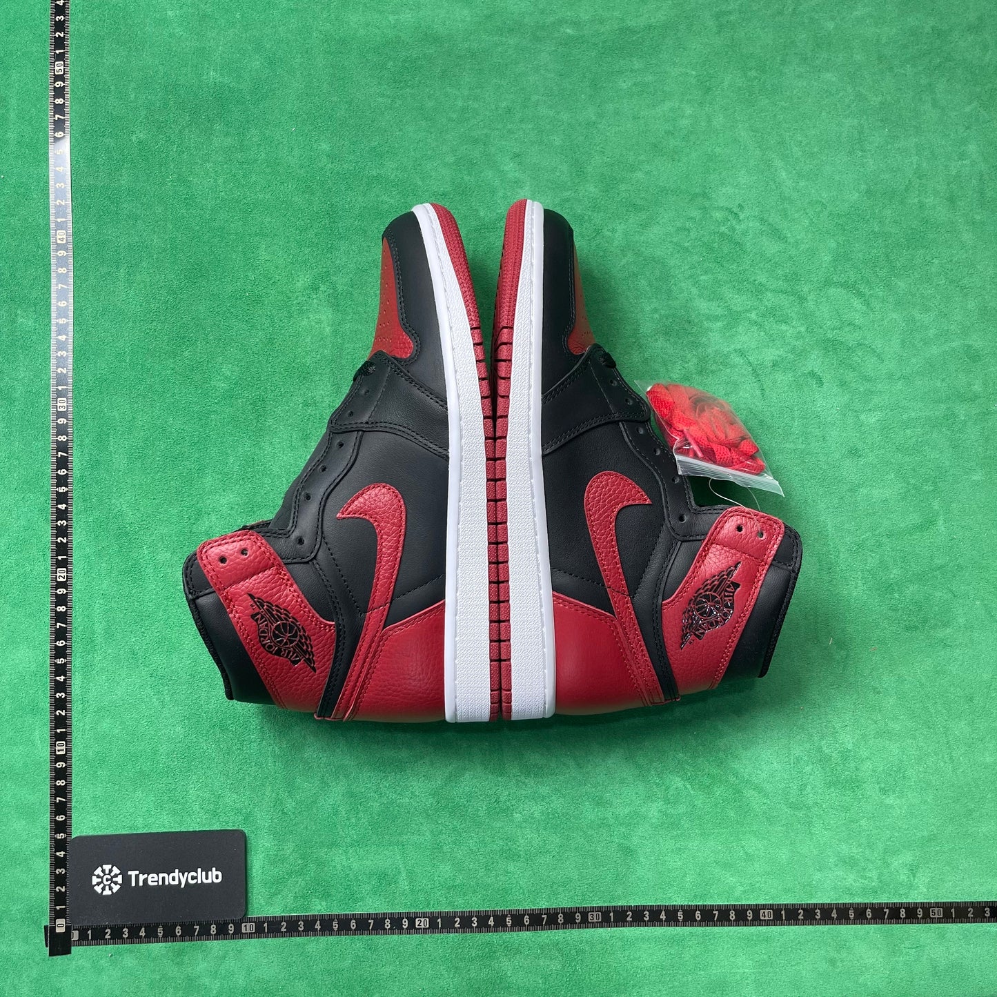 Air Jordan 1