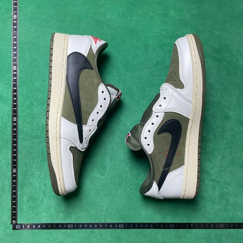 Air Jordan 1