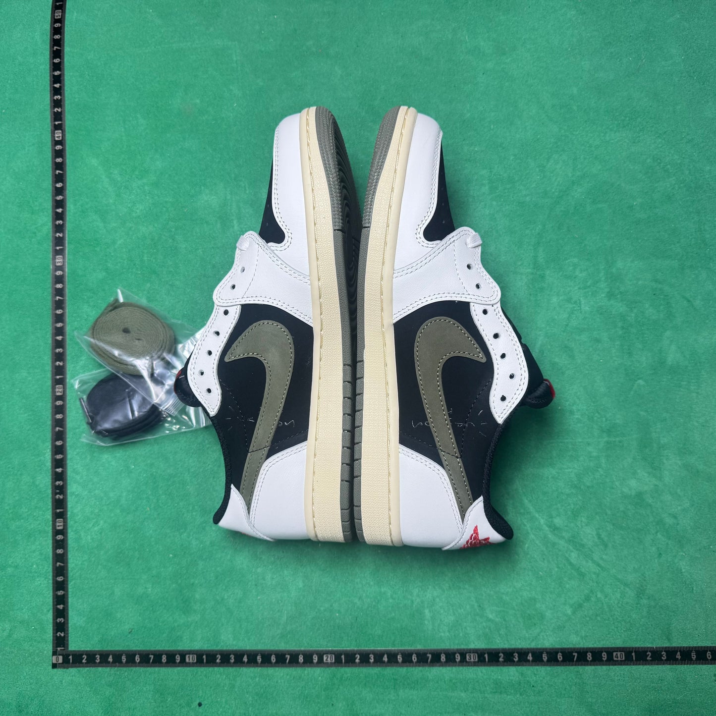 Air Jordan 1