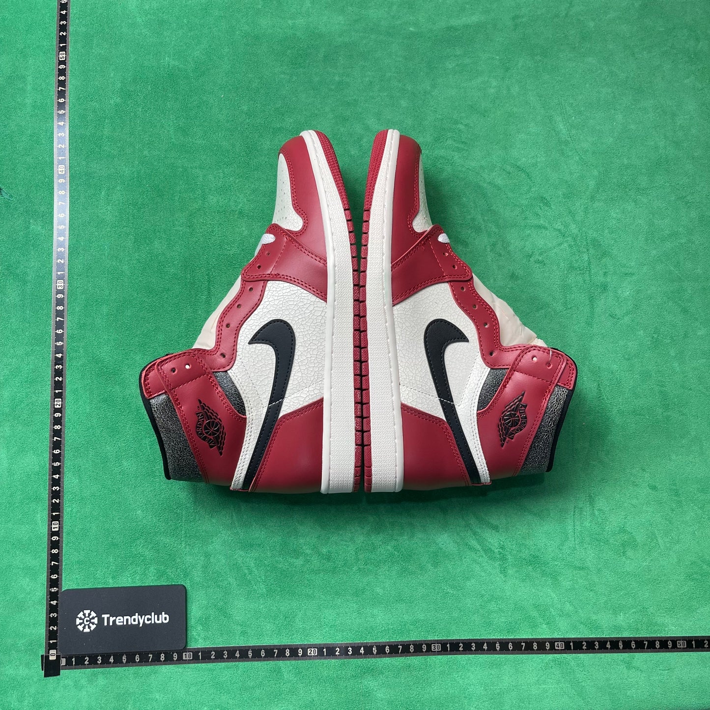 Air Jordan 1