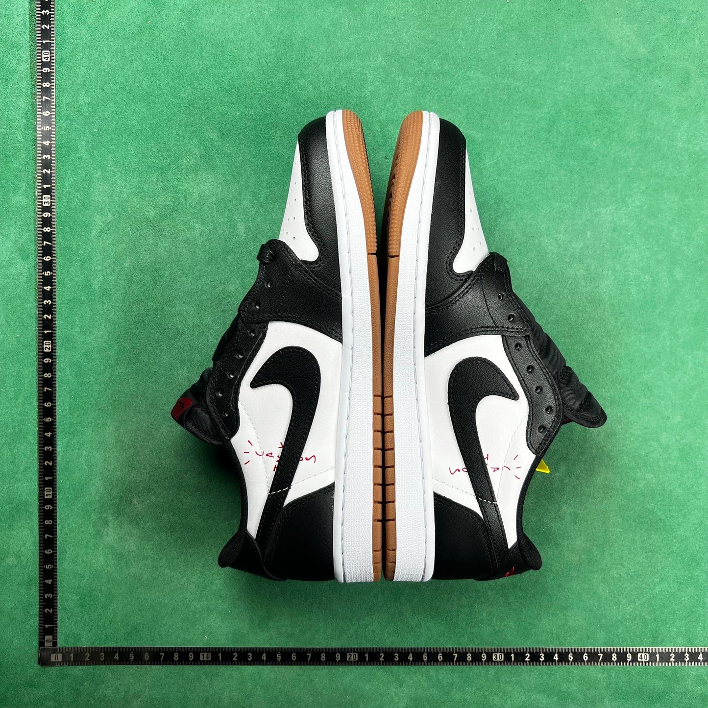 Air Jordan 1
