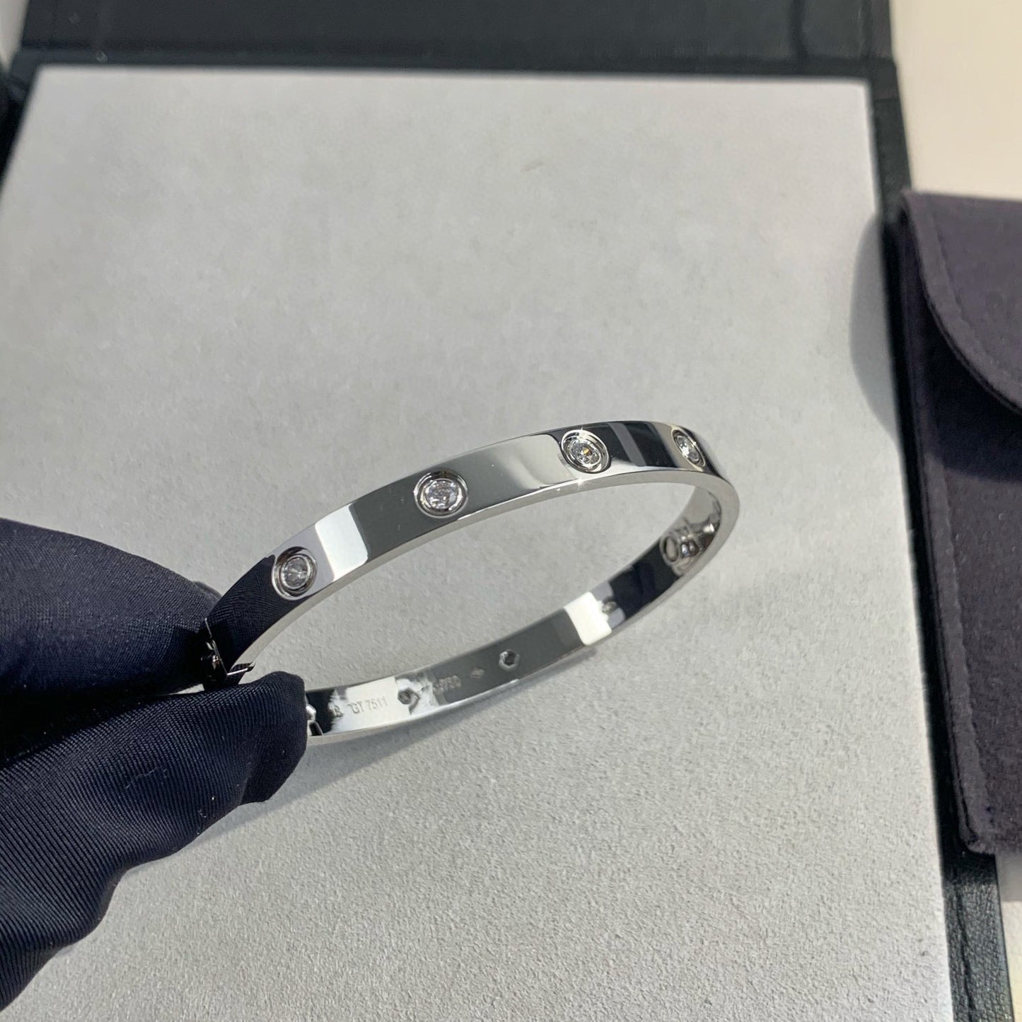 High Version V Gold Classic LOVE Five Generation Couple Bracelet Wide Version Four Diamond Ten Diamond Thick 18K Rose Gold Plating Light Luxury