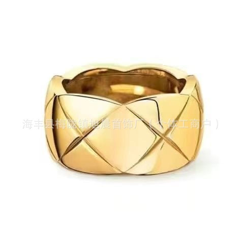 Coco Diamond Plaid Ring Light Luxury 18k Gold Diamond Inspired Stacked Wearing Wide and Narrow Edition High-end Small Chanel Style Couple Ring