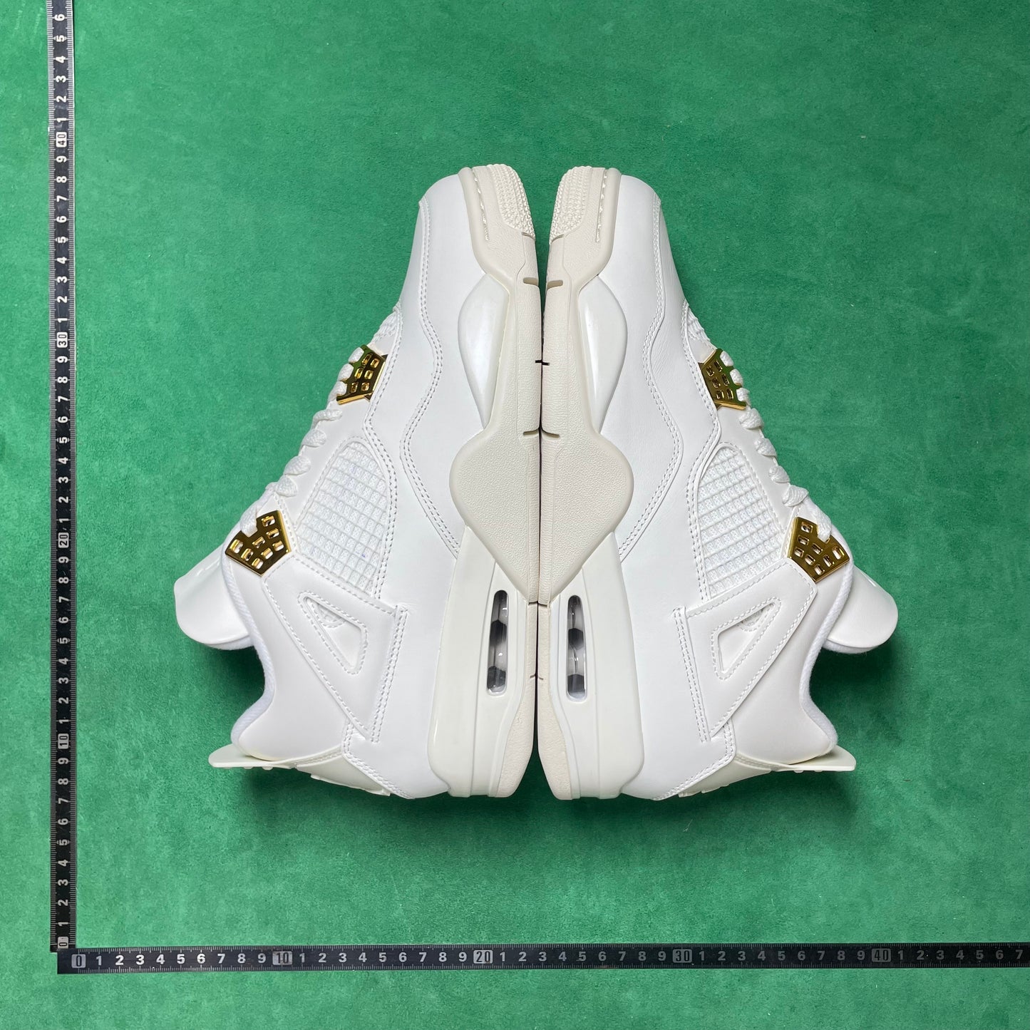 Air Jordan 4 WMNS Retro Sp