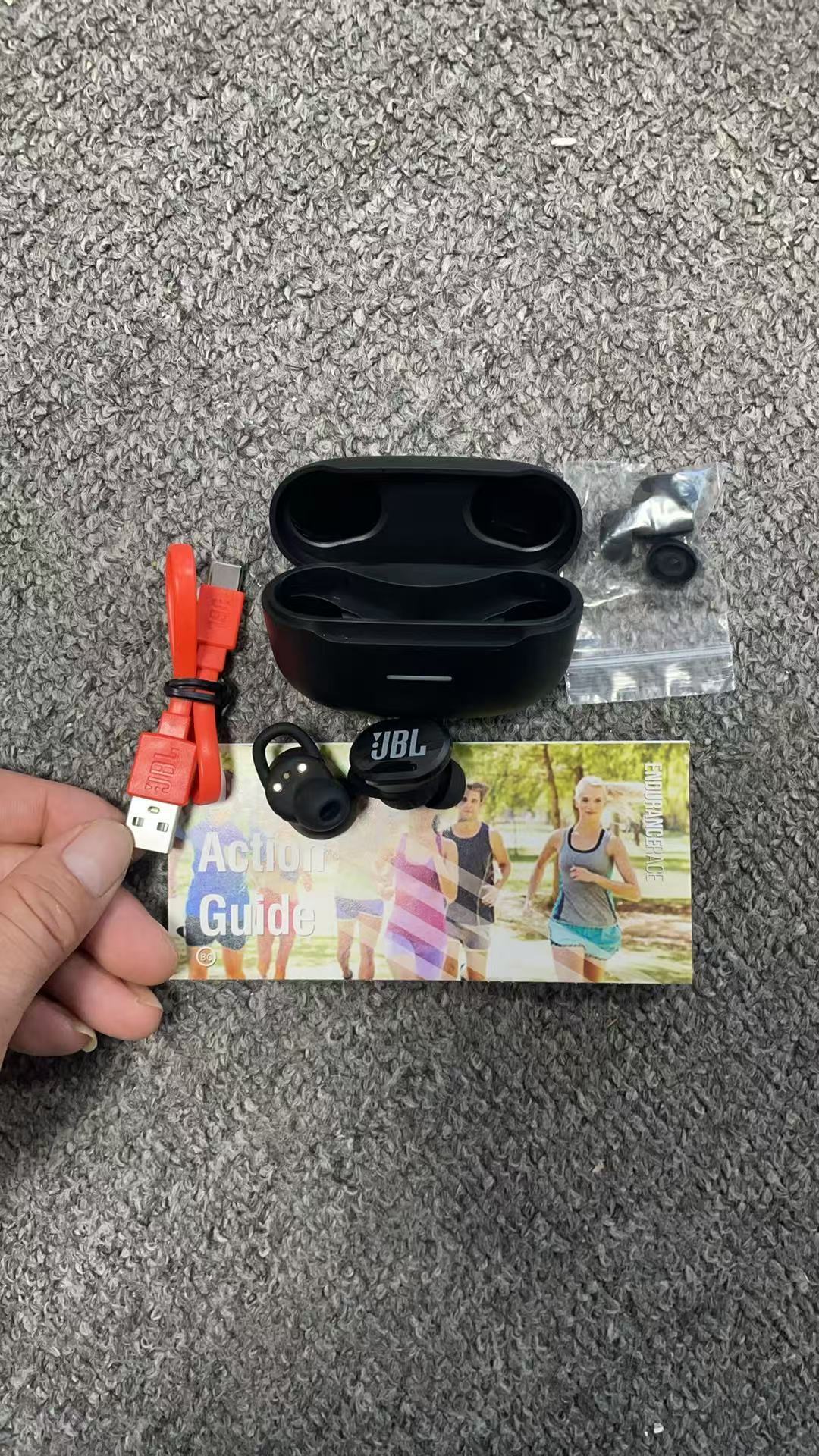 JBL Endurance Race