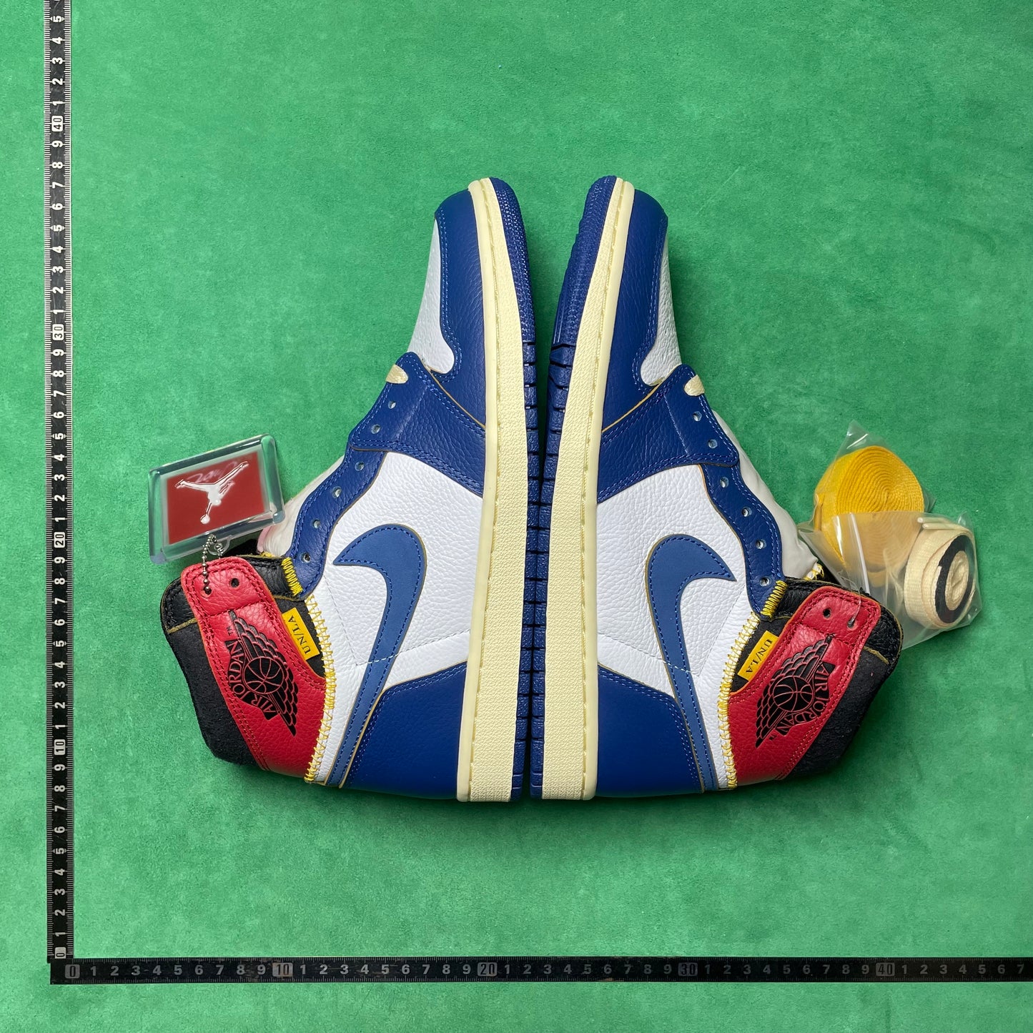 Air Jordan 1 Retro HI NRG / UN
