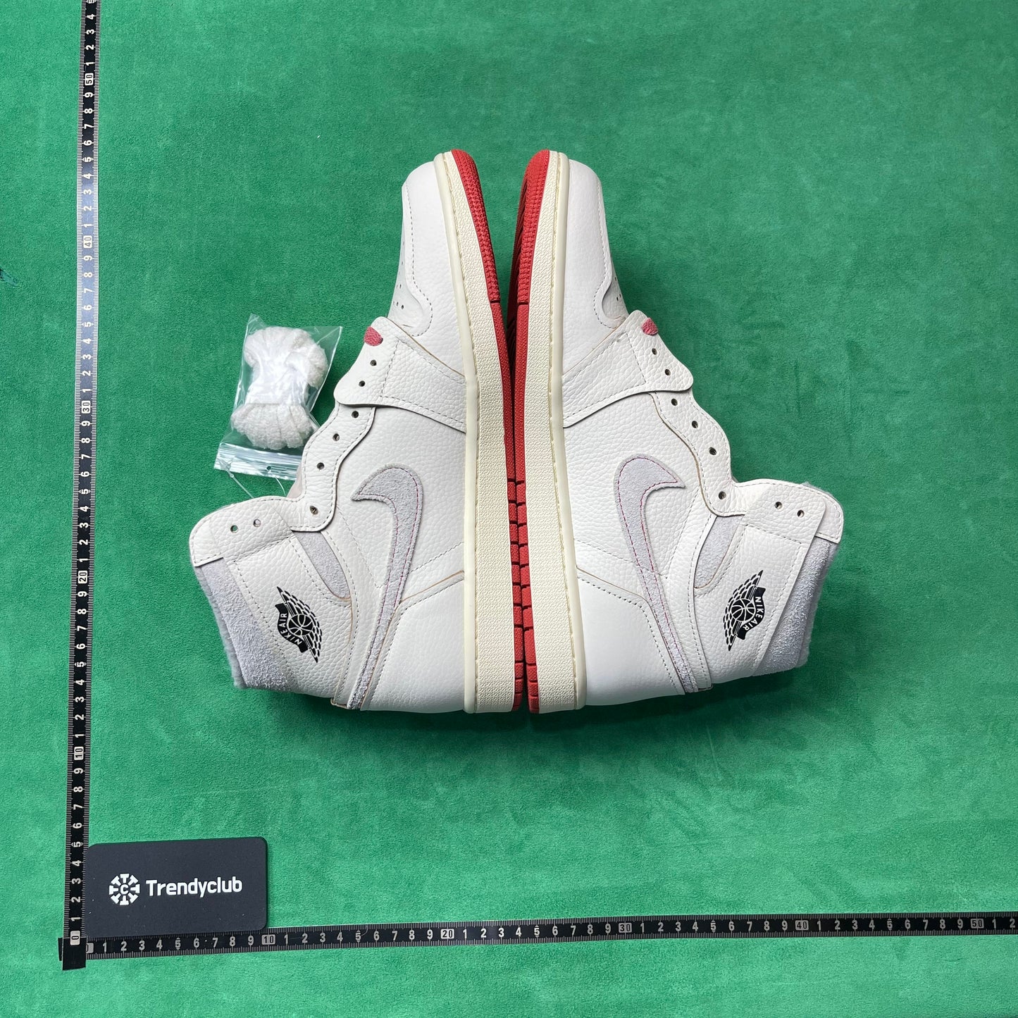Air Jordan 1