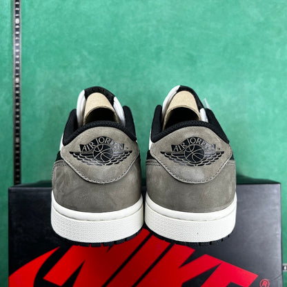Air Jordan 1