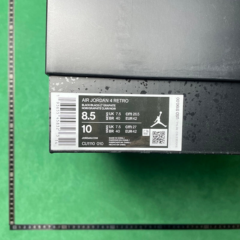 Air Jordan 4 Retro