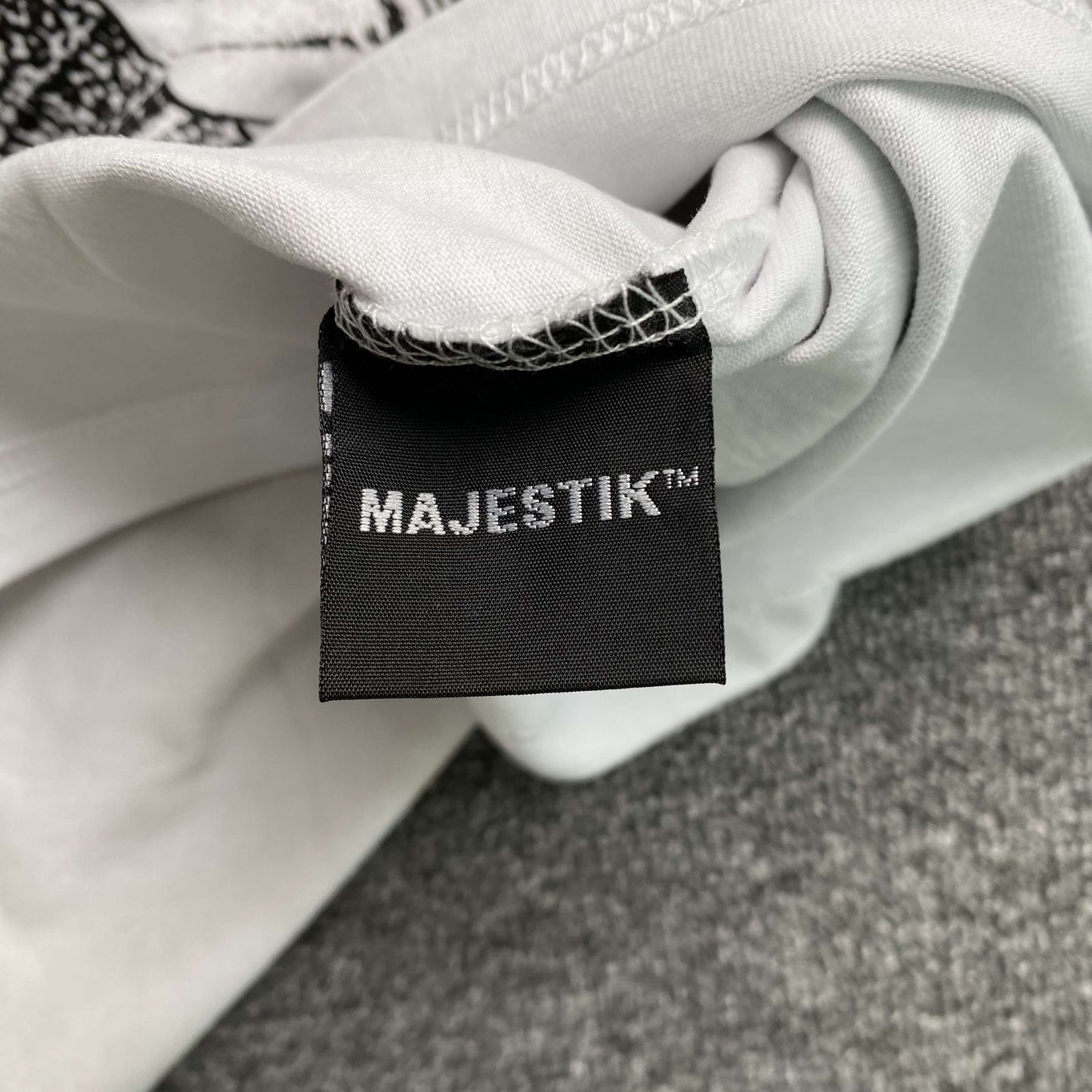 MAJESTIK