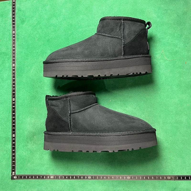 UGG