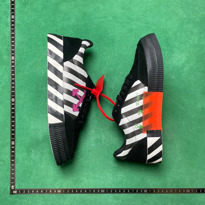 OffWhite - Gym Shoes Lovers