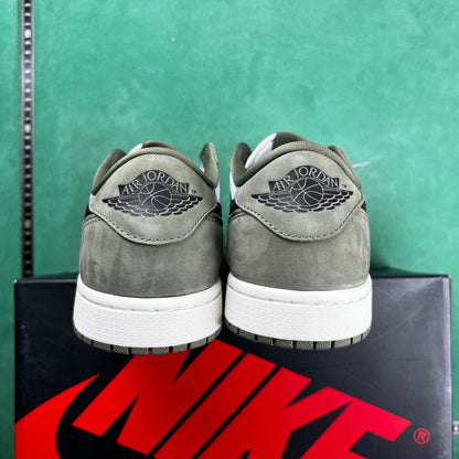 Air Jordan 1