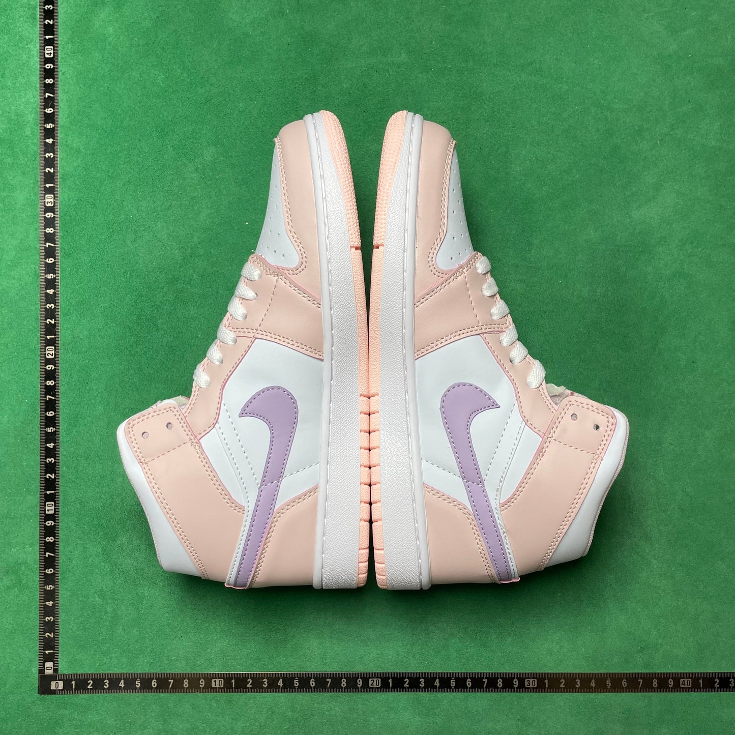 Air Jordan 1