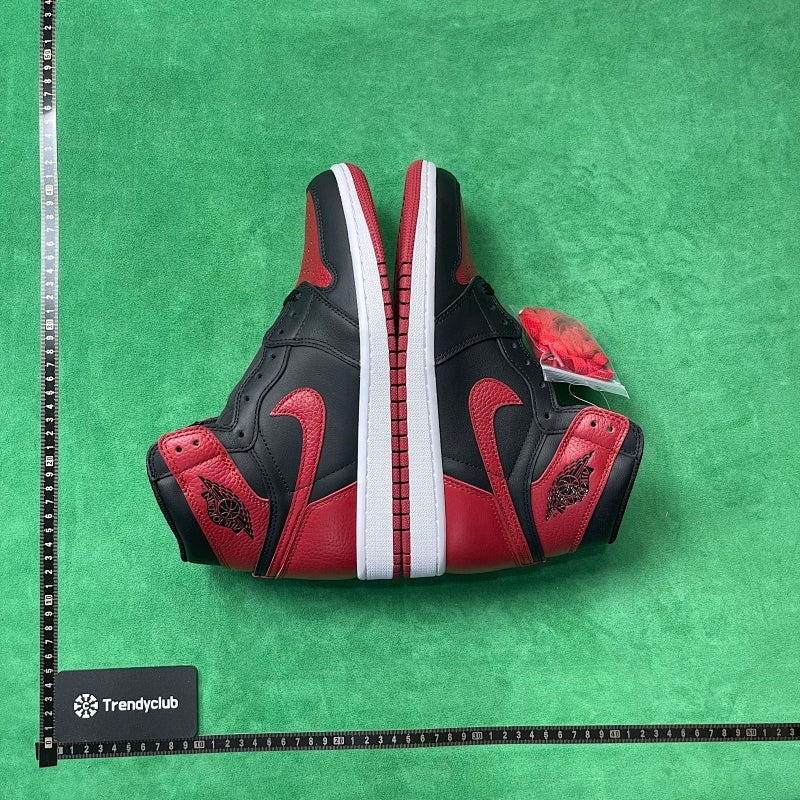 Air Jordan 1