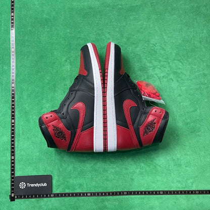 Air Jordan 1