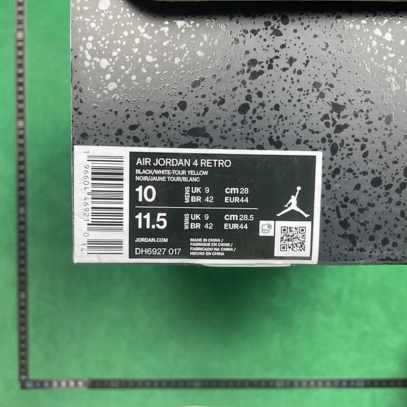 Air Jordan 4 Retro