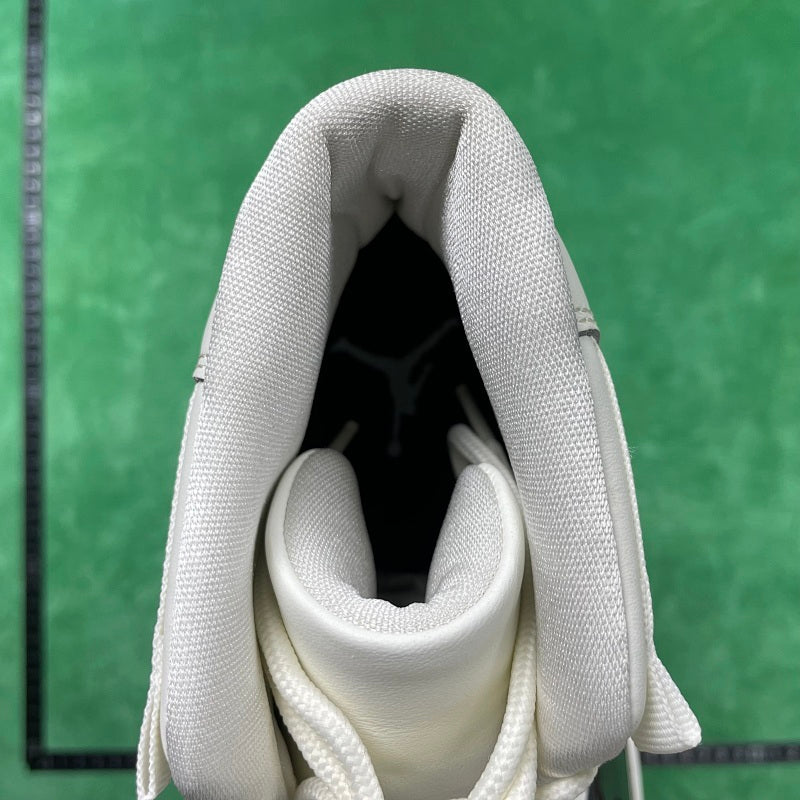 Air Jordan 11 WMNS Retro