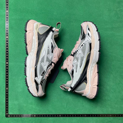 OffWhite - Be Right Back