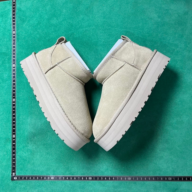 UGG