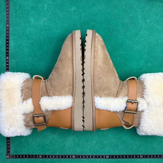 UGG