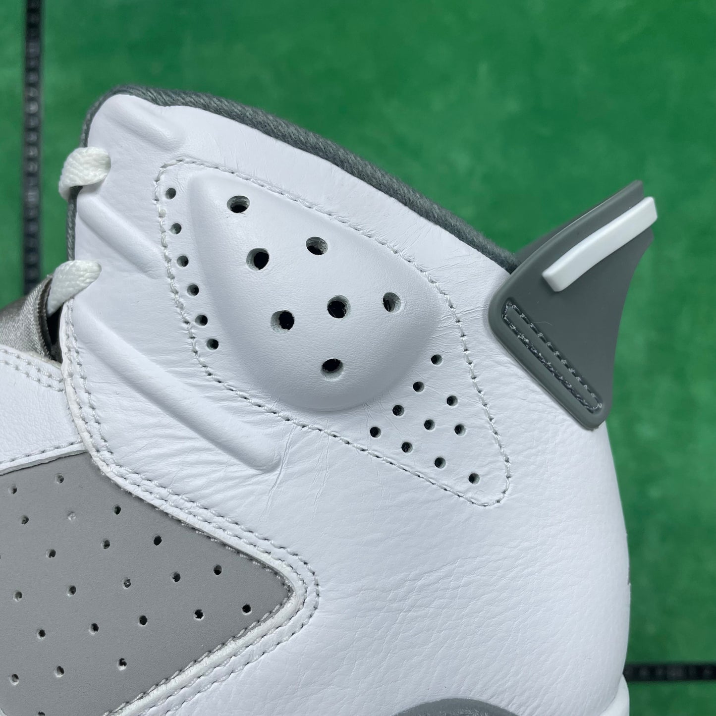 Air Jordan 6 Retro