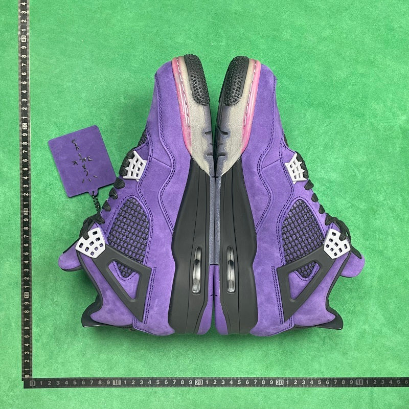 Air Jordan 4 Retro
