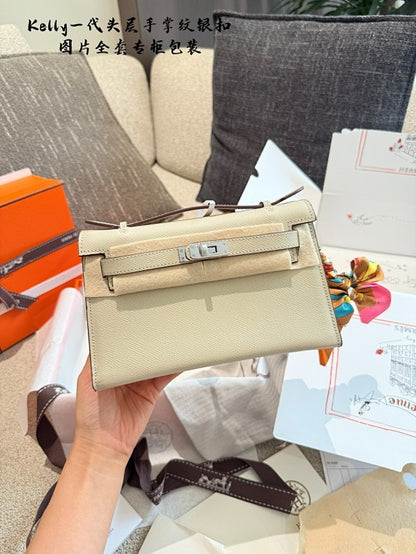 Hermès