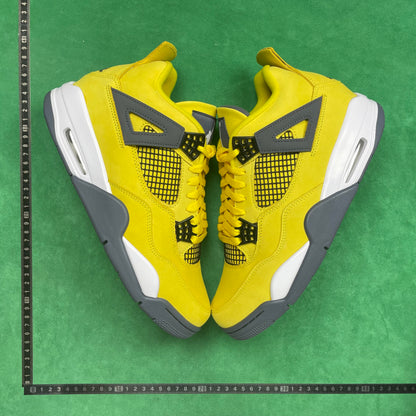 Air Jordan 4 Retro