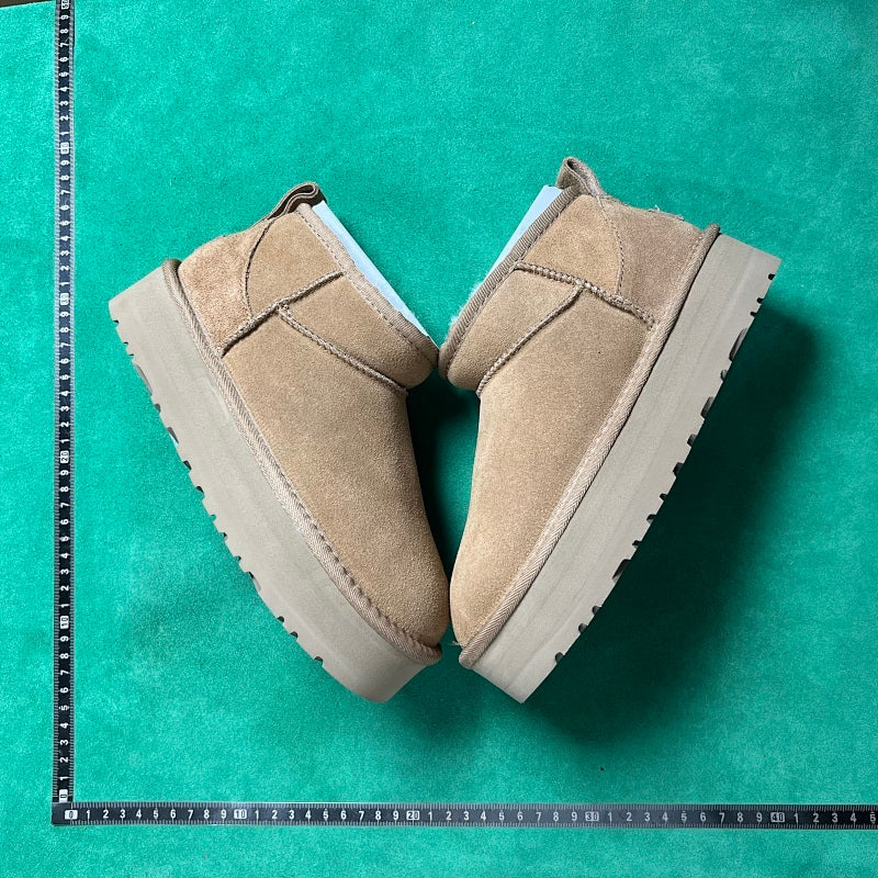 UGG