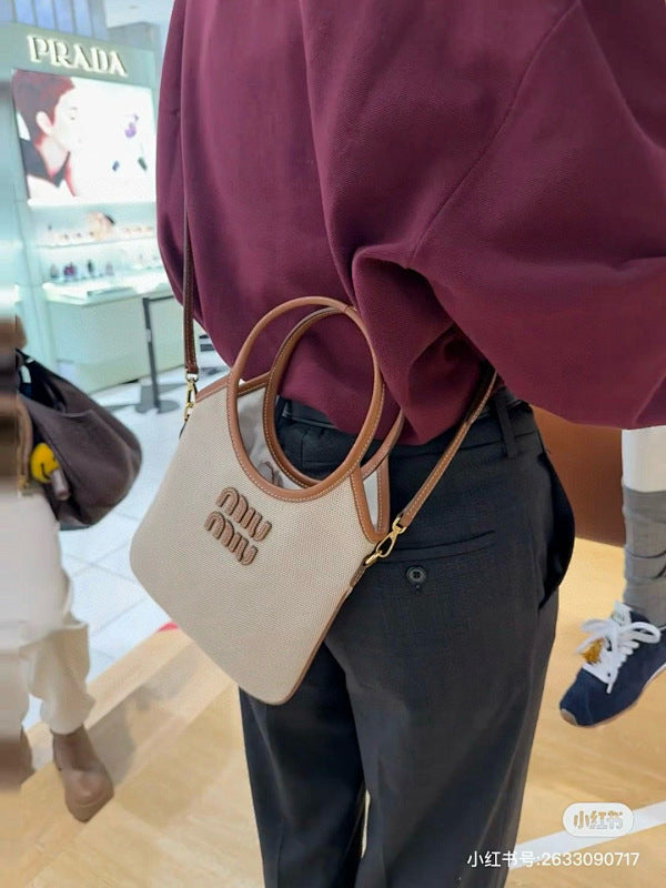 MiuMiu