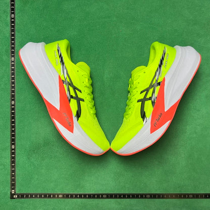 Asics Magic Speed 4