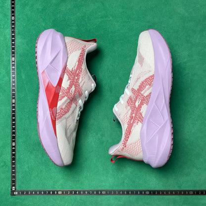 Asics Gel- Novablast 5 LE