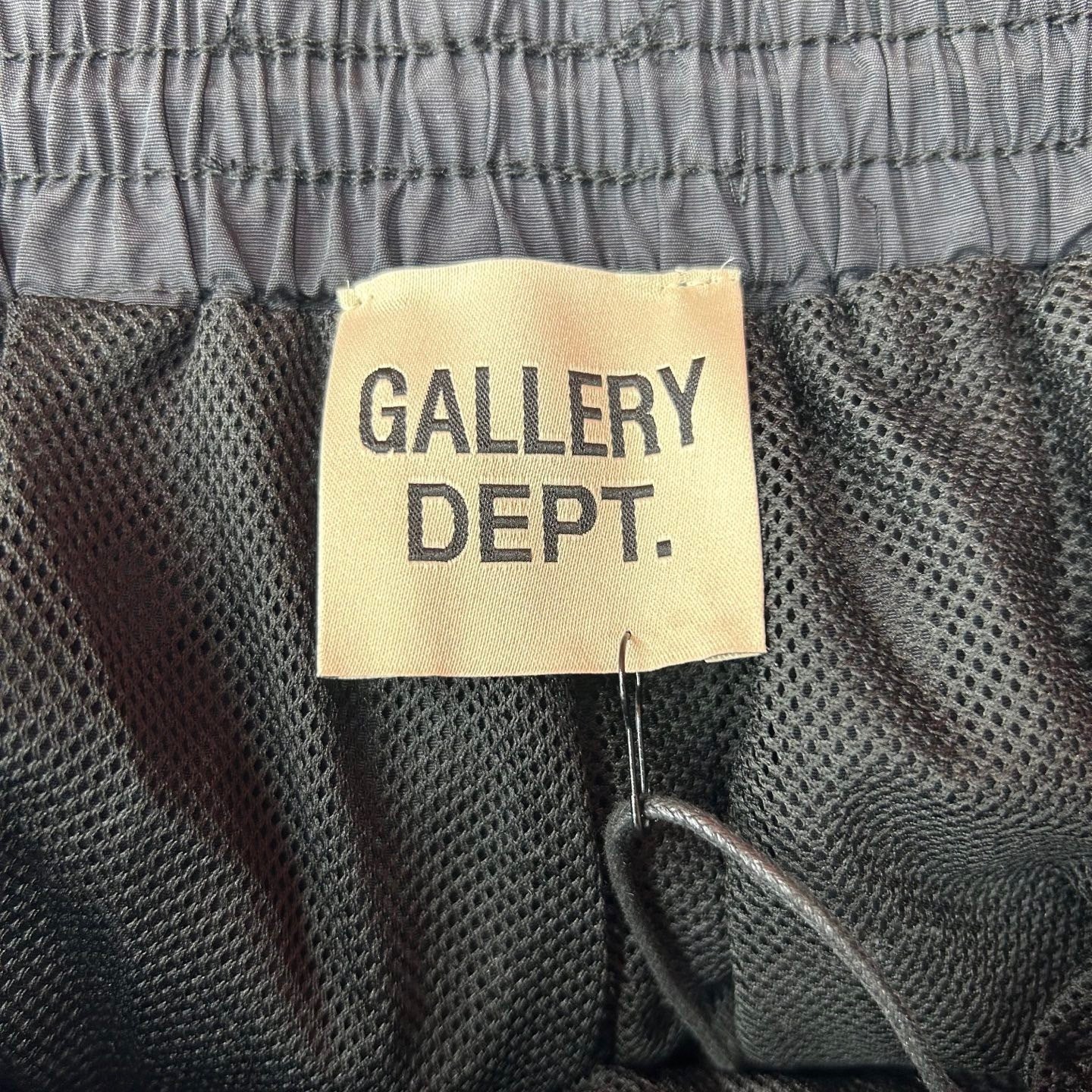 Gallery DEPT.