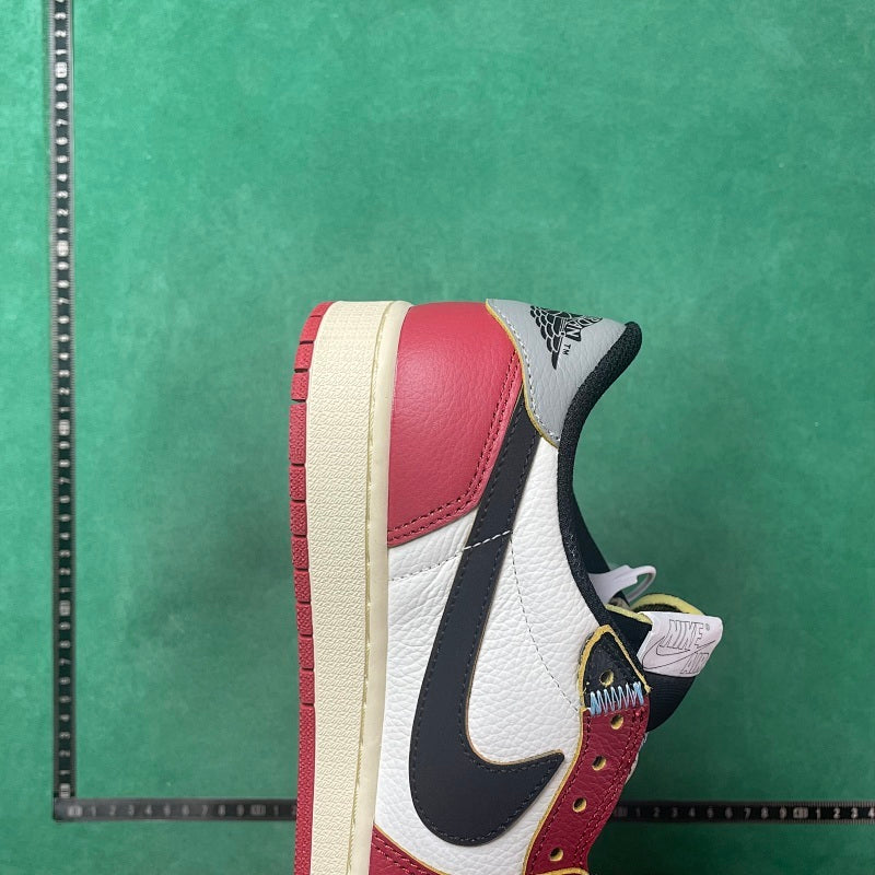 Air Jordan 1