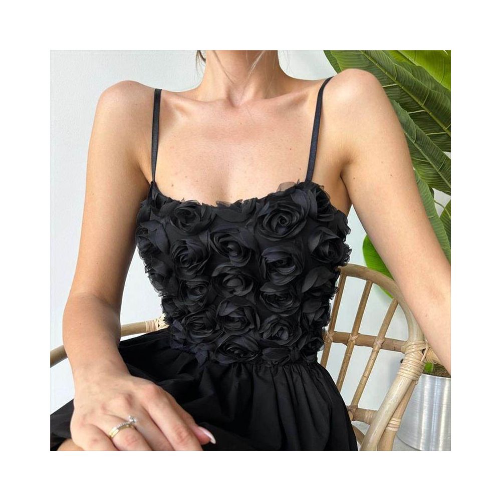 European and American ins spicy girl style versatile women s clothing with exposed navel and rose petals for single sale wrapped chest 51333 top short skirt matching set image 1