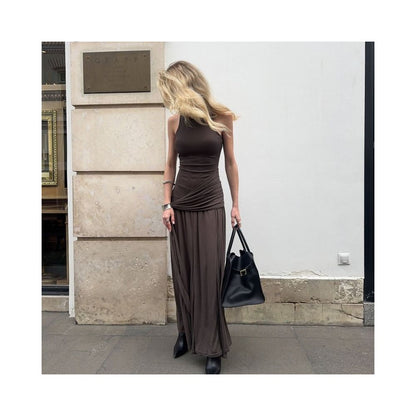 Shemoda European and American style round neck sleeveless dress for women with elastic slim fit straps and high waist pleated long skirt