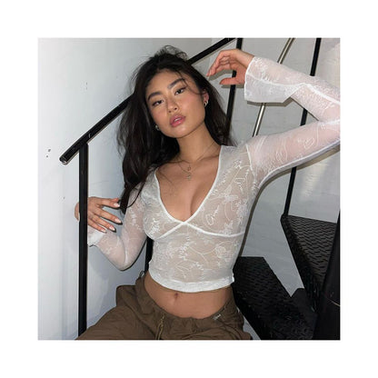 European and American style sexy hot girl V neck slim fit long sleeved T shirt with women s design sense double layer mesh lace patchwork top image 2