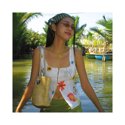 Shemoda lace patchwork personalized printed camisole vest for women with a low neckline single breasted spicy girl short top image 2