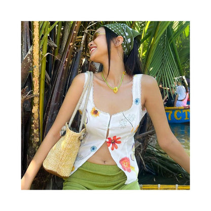 Shemoda lace patchwork personalized printed camisole vest for women with a low neckline single breasted spicy girl short top image 4