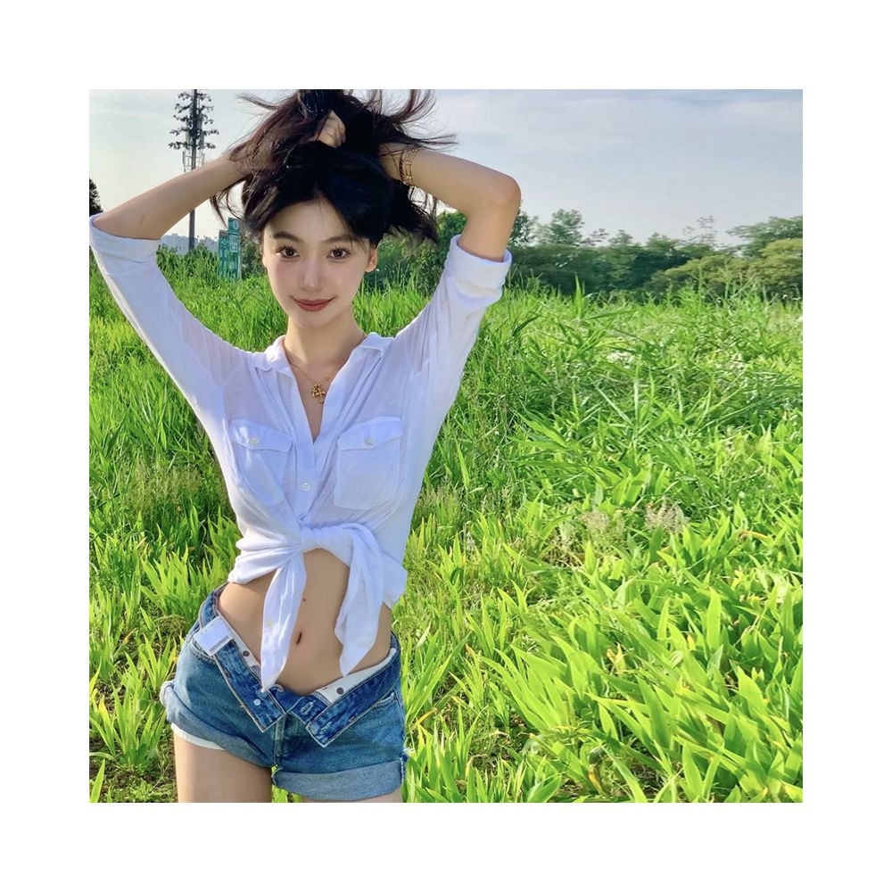 Yi Mengling s Pure Desire Style POLO Collar White Shirt Top 2024 Spring Summer New Collection Spicy Girl Open Umbilized T shirt Trendy image 1