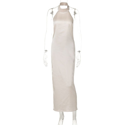 Sleeveless halter neck backless dress