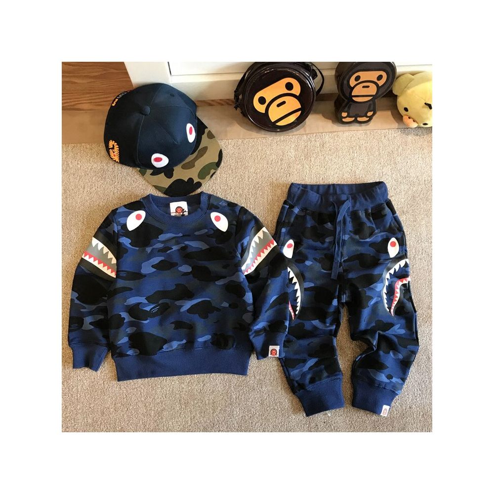 Yichen Chao brand children s clothing spring and autumn new camouflage shark men s and women s casual hoodies sports harem pants image 3