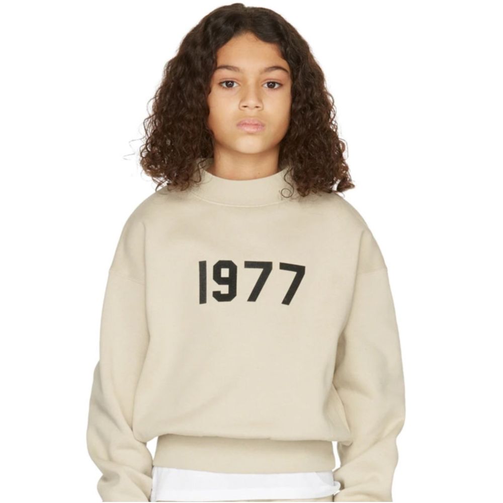 26ESSENTIALS New Autumn Winter Round Neck Velvet Hoodie for Children 1977 Trendy Loose Sport Set image 1