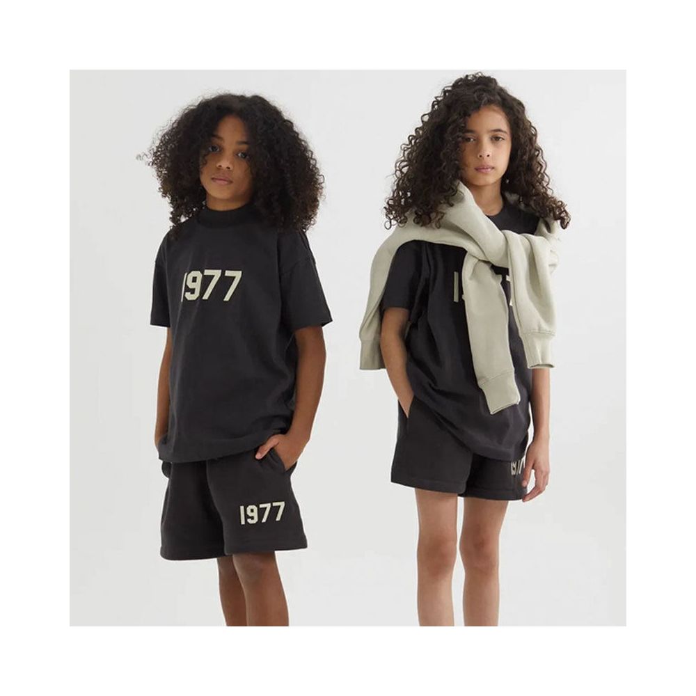 Fashion brand children s clothing ESSENTIALS new summer short sleeved T shirt children s 1977 set image 3
