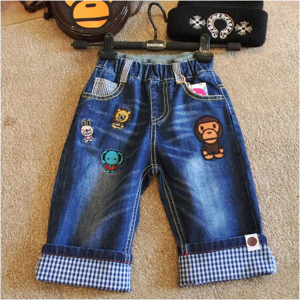 Yichen a trendy children s clothing brand presents its 2018 Spring Summer new embroidered cartoon monkey denim cropped pants for boys and girls