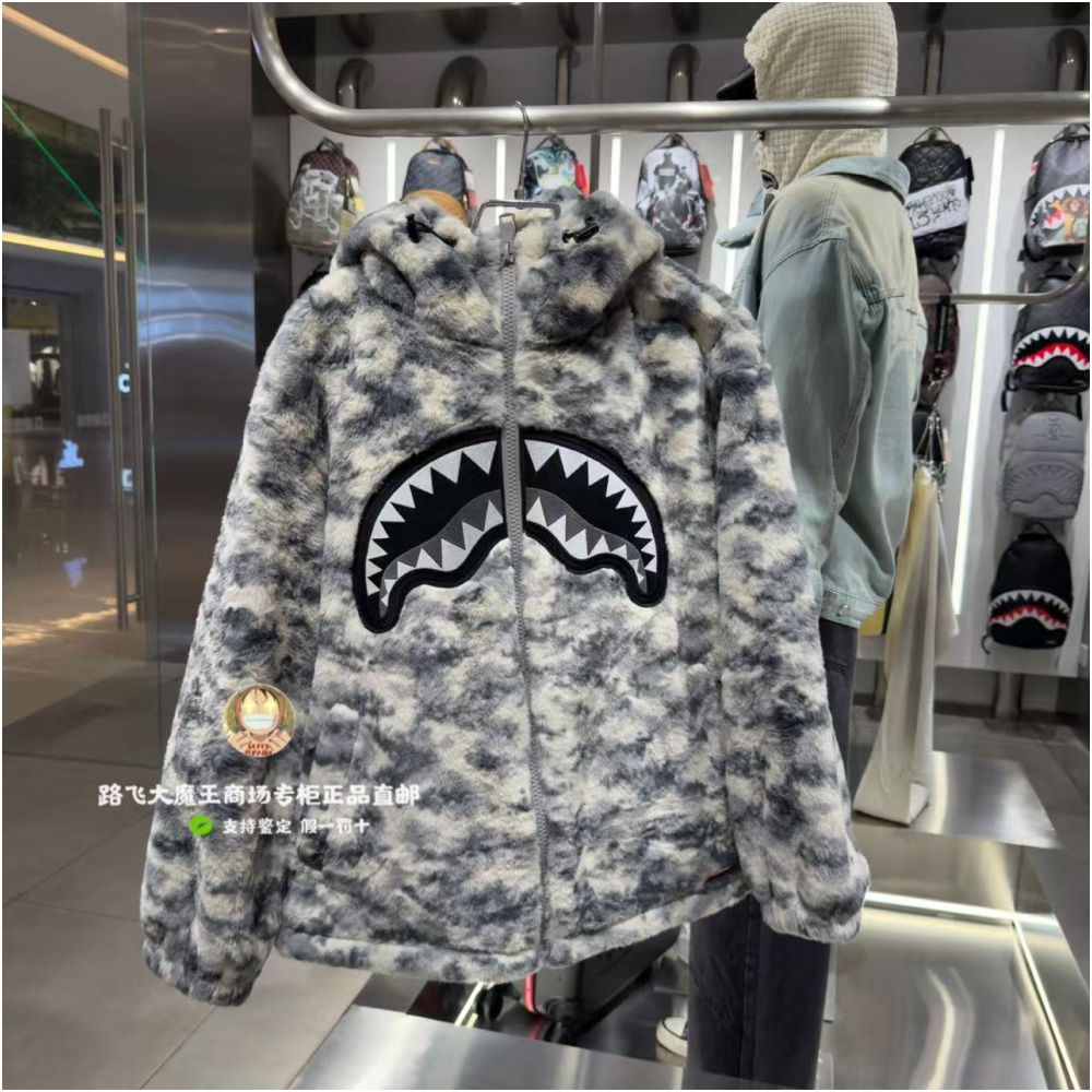 SprayGround Shark Mouth Counter Authentic 25 New W1131107 Men s and Women s Fashion Trendy Hoodie Coat