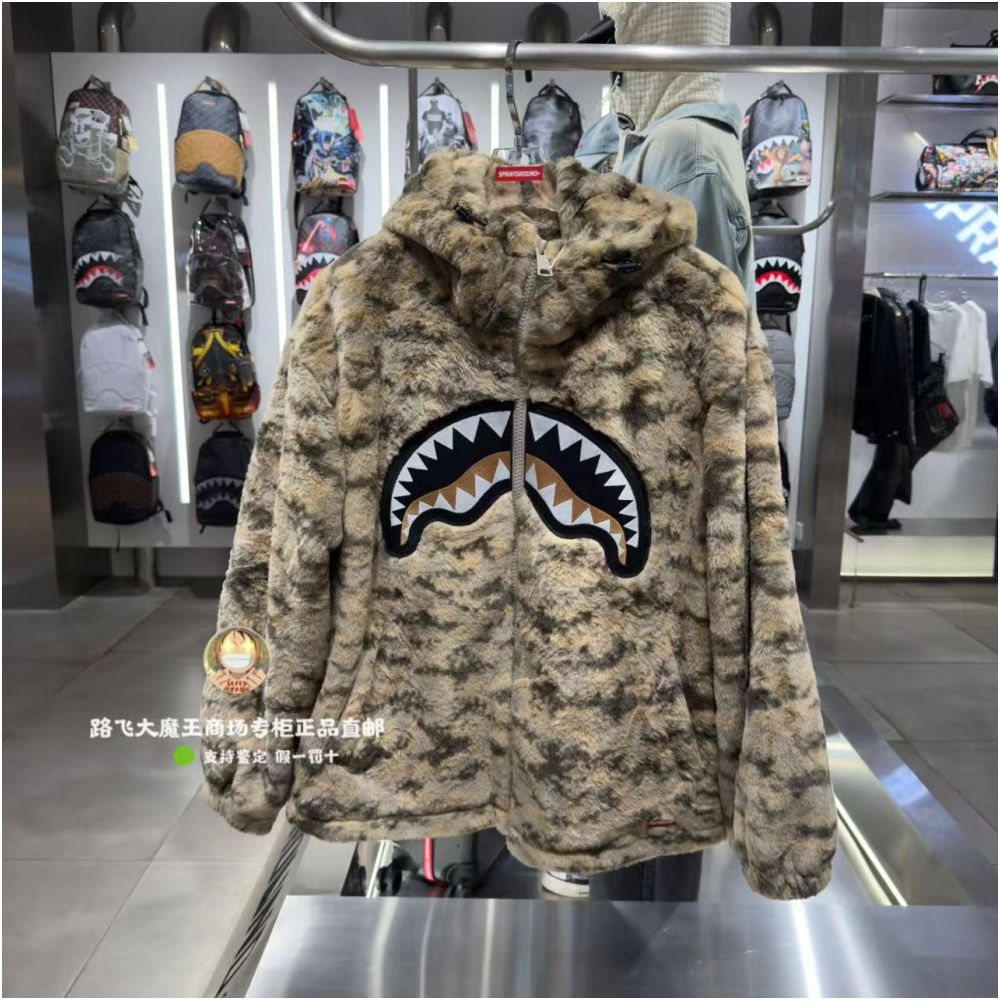 SprayGround Shark Mouth Counter Authentic 25 New W1131107 Men s and Women s Fashion Trendy Hoodie Coat