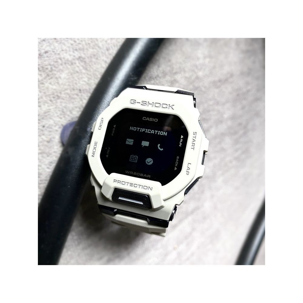 Casio GSHOCK Bluetooth Smart Notification Step Counting Waterproof Sports Watch GBD 200 1 2 9 SM 1A5 image 2